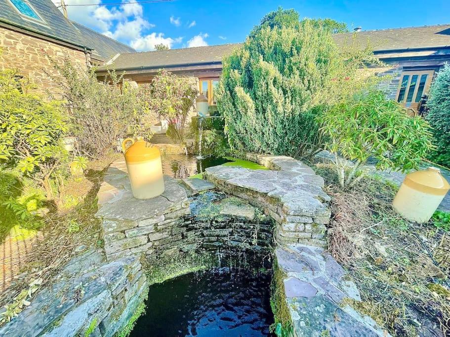 Stone Built Barn In A Beautiful Rural Setting Villa Llangwm-Isaf Exteriör bild